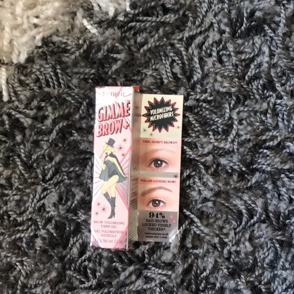 FULL SIZE - New Benefit Gimme Brow 3.5